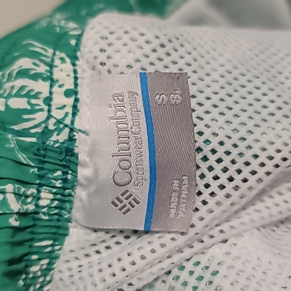 Columbia PFG Super Backcast Water Shorts Men's Small Green Swim Fish Omni-Shade - Picture 9 of 9